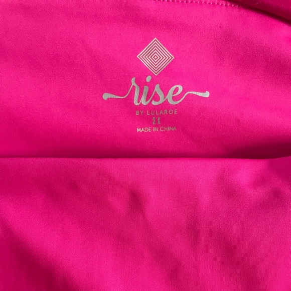 Lularoe Rise Collection Legging with Pockets - Picture 2 of 3